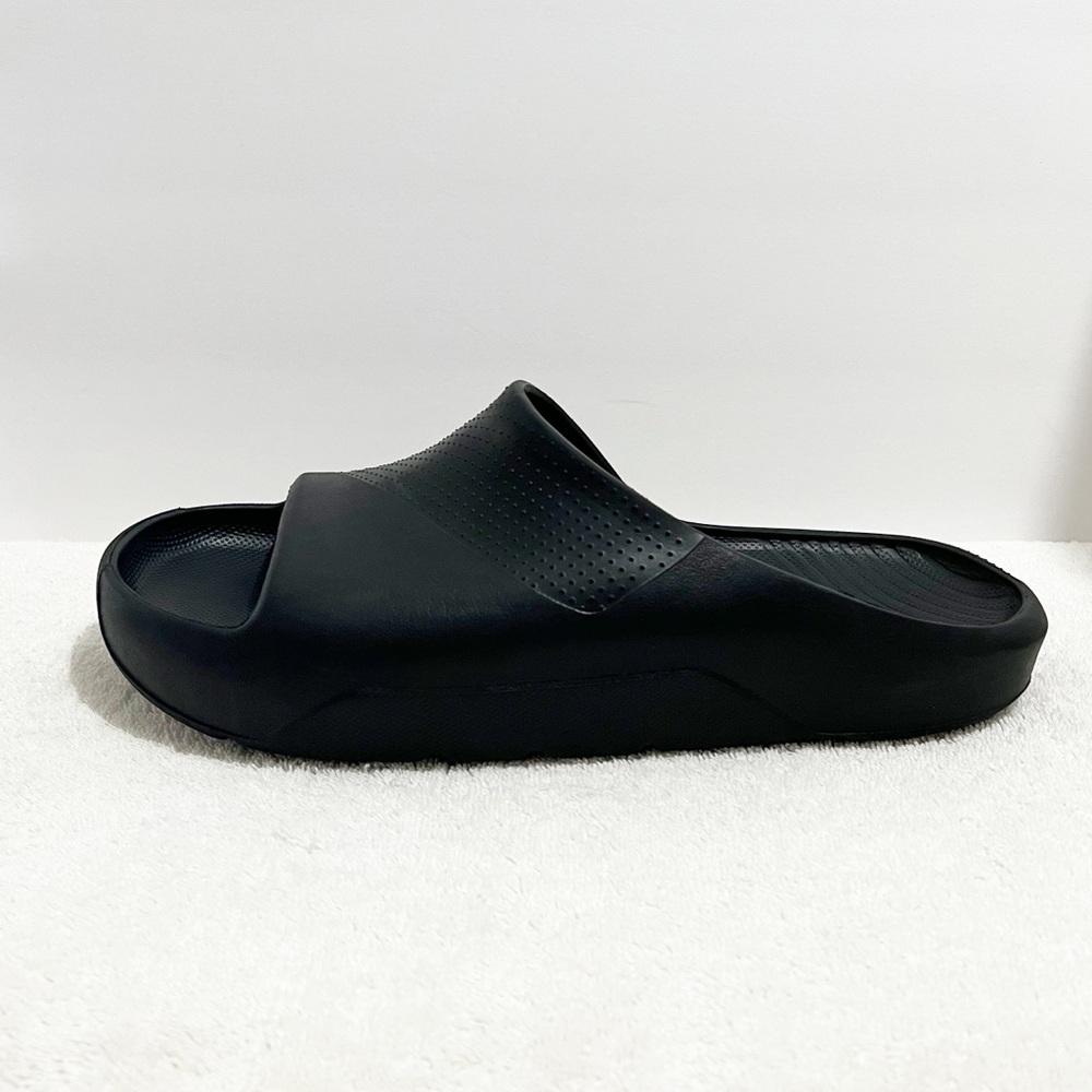Jordans Men’s Black Post Slides Size 11 SlipOn Lounge Casual Relaxed Athletic